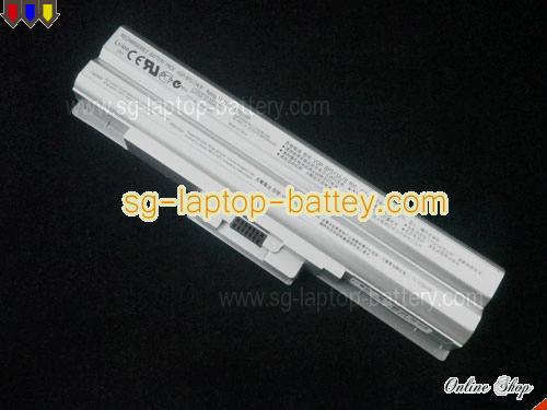 Genuine SONY VAIO VGN-FW83JS Battery For laptop 4400mAh, 11.1V, Silver , Li-ion