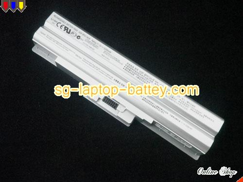 Genuine SONY VAIO VPCF11S1E/B Battery For laptop 4400mAh, 11.1V, Silver , Li-ion