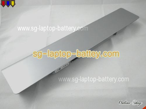  image 3 of TOSHIBA Satellite E105 Replacement Battery 75Wh 14.4V Silver Li-ion