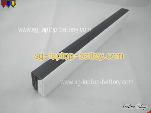  image 2 of Replacement CLEVO M810BAT-2SCUD Laptop Battery 6-87-M817S-4ZC1 rechargeable 3500mAh, 26.27Wh Black and White In Singapore